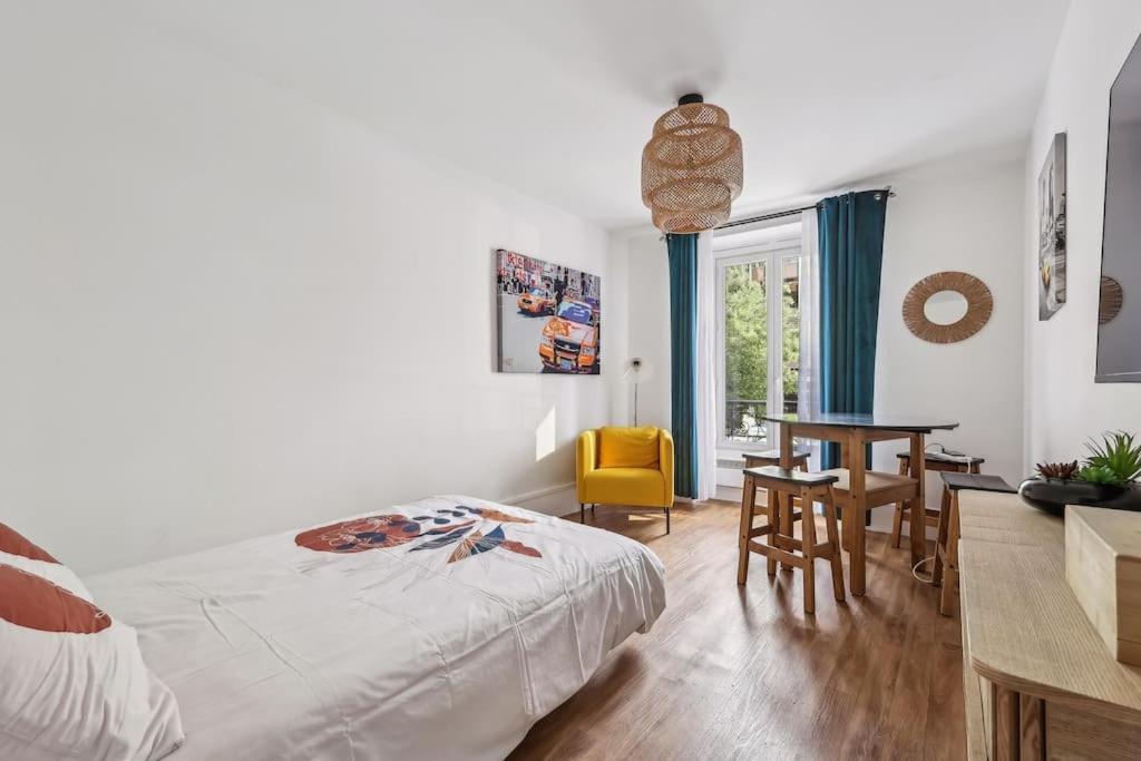 Paris Elegant 1Br In Front Of Montparnasse Tower Apartment Luaran gambar